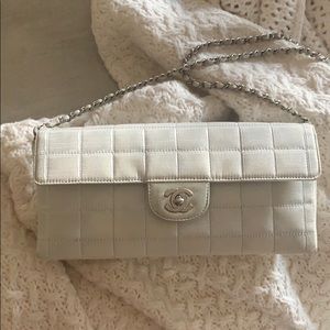 SOLD- Vintage Chanel east west chocolate bar bag